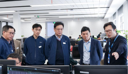 華人運通與上海汽檢強強聯手，共筑智能網聯汽車測試新標準